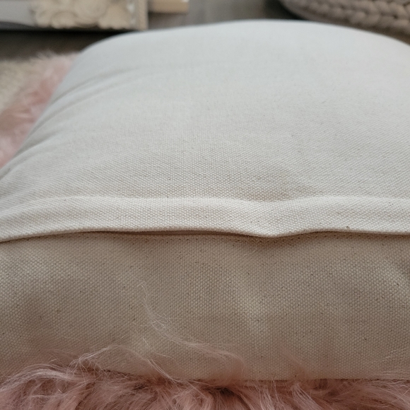 WEST ELM Mongolian lamb pillow cover - Picture 4 of 11
